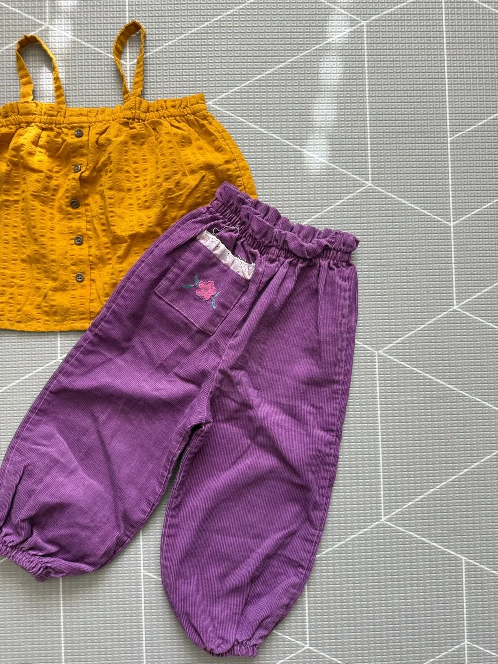 Vintage|Baby girl set,Mustard Yellow button Tank & corduroy pants-lace & floral•